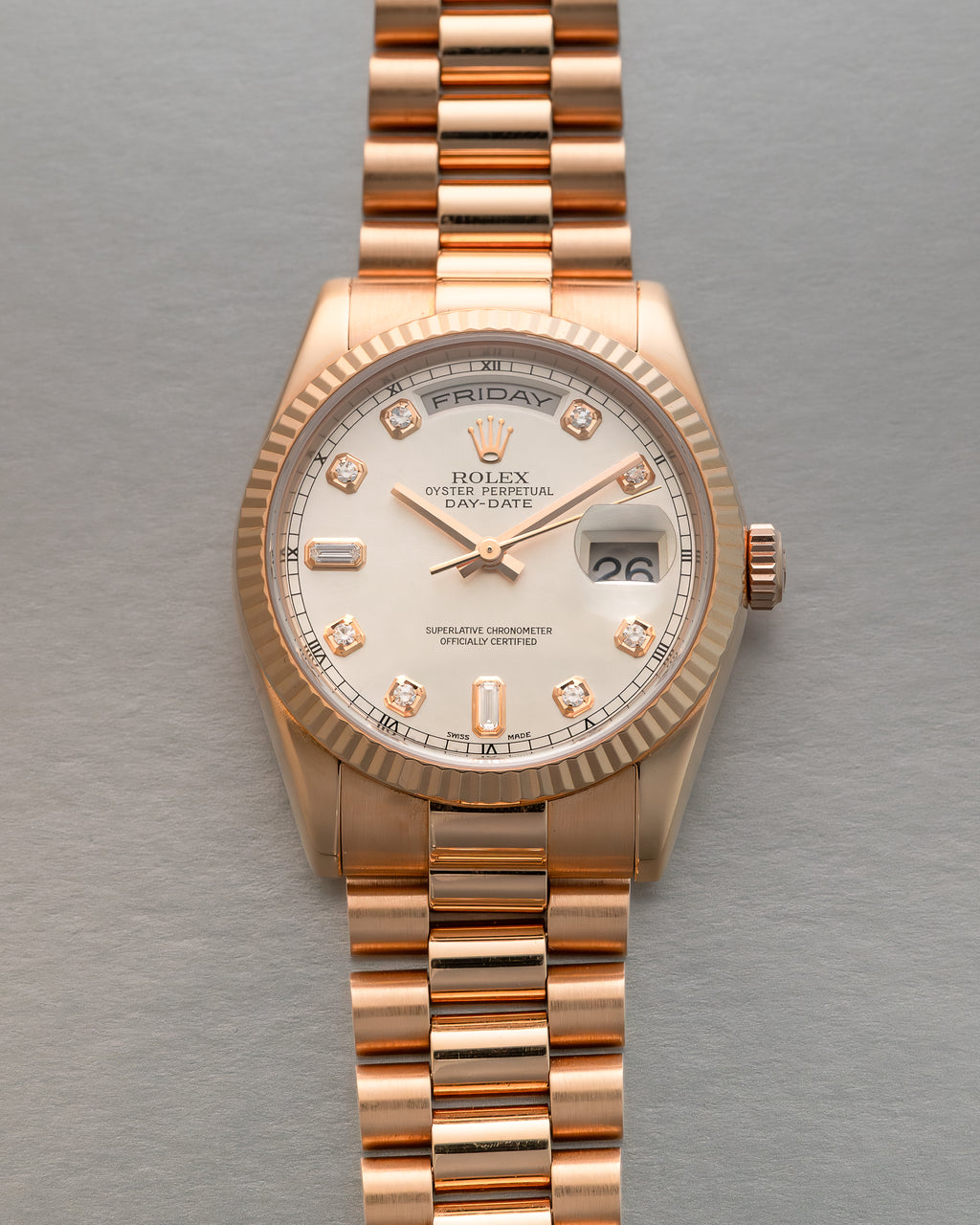 Day-Date 118235 Rose Sundust Diamond Dial President 36mm