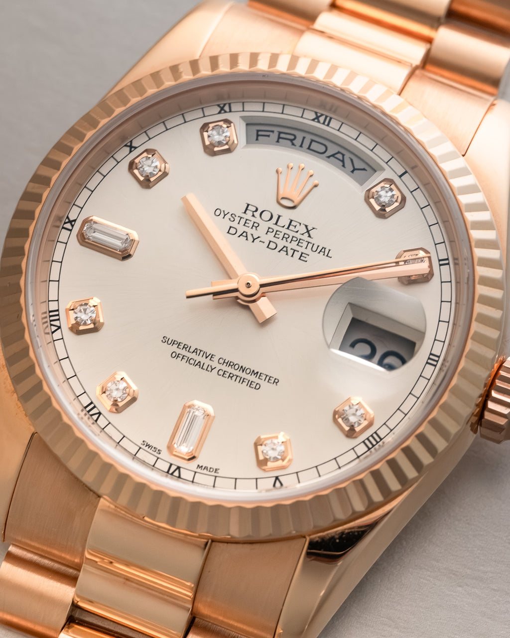 Day-Date 118235 Rose Sundust Diamond Dial President 36mm
