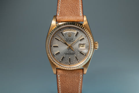 Day-Date 18038 Yellow Gold Silver Jubilee Dial Italian Day Wheel w/ pin buckle 36mm