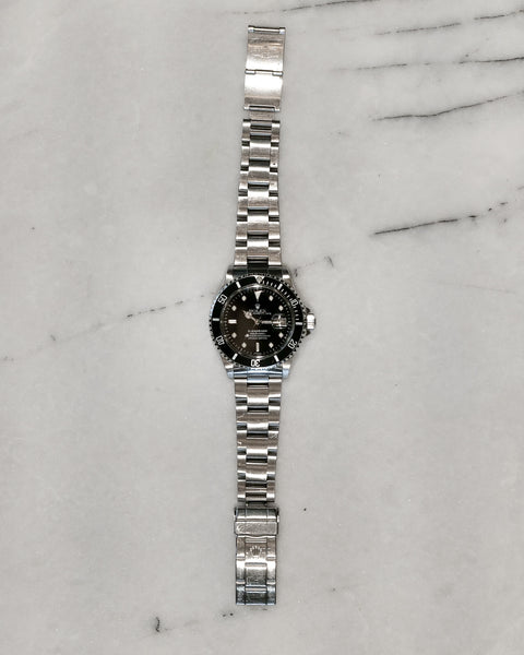 Submariner Date 16610LN Steel 40mm w/ holes