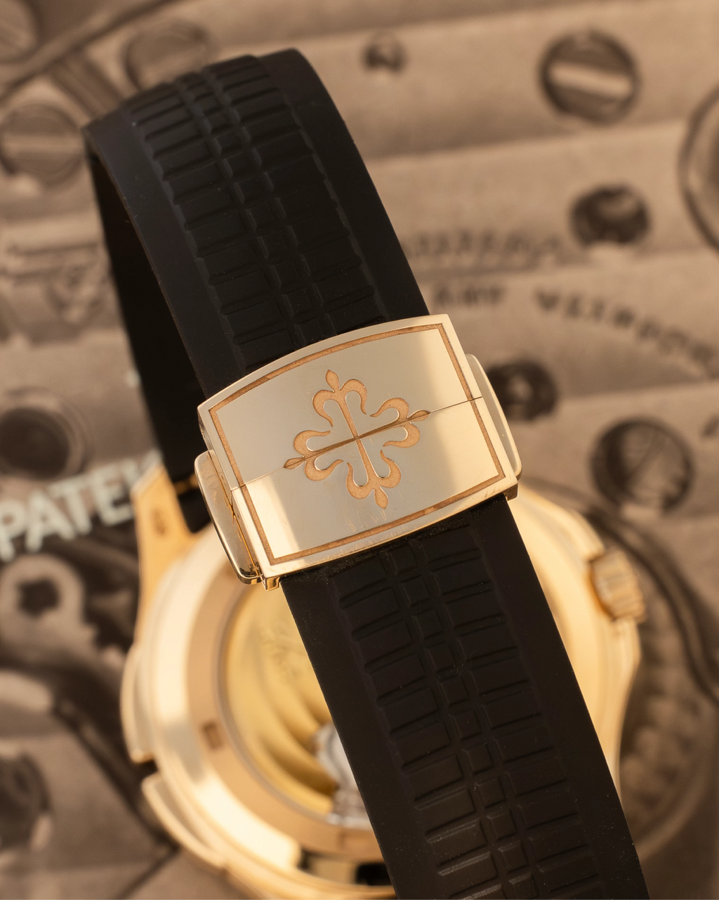 5164R-001 Aquanaut Travel Time Rose Gold 42mm