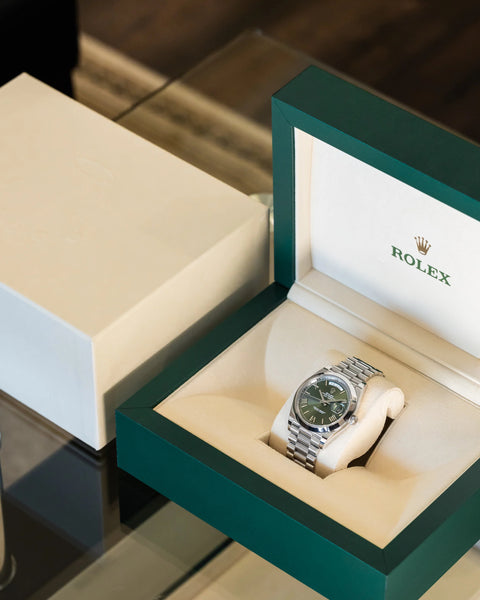Day-Date 228206 Platinum Olive Green Dial President 40mm