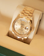 Day-Date 228238 Yellow Gold Champagne Dial President 40mm