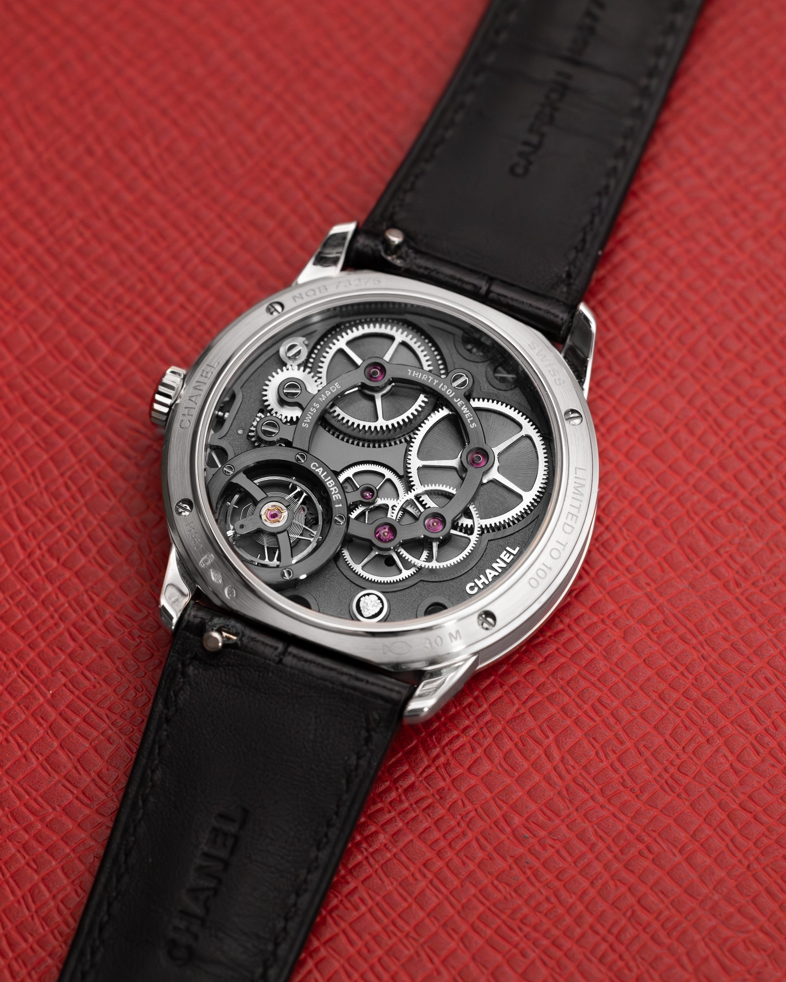 Monsieur De Chanel Jump Hour H6597 Platinum 40mm