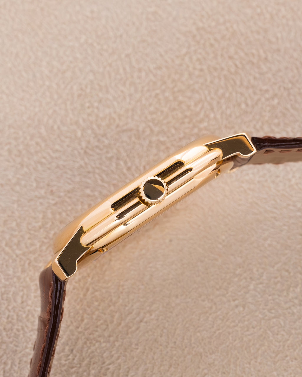 Central Seconds Ref. 177 "Le Sentier" Date Yellow Gold 35mm