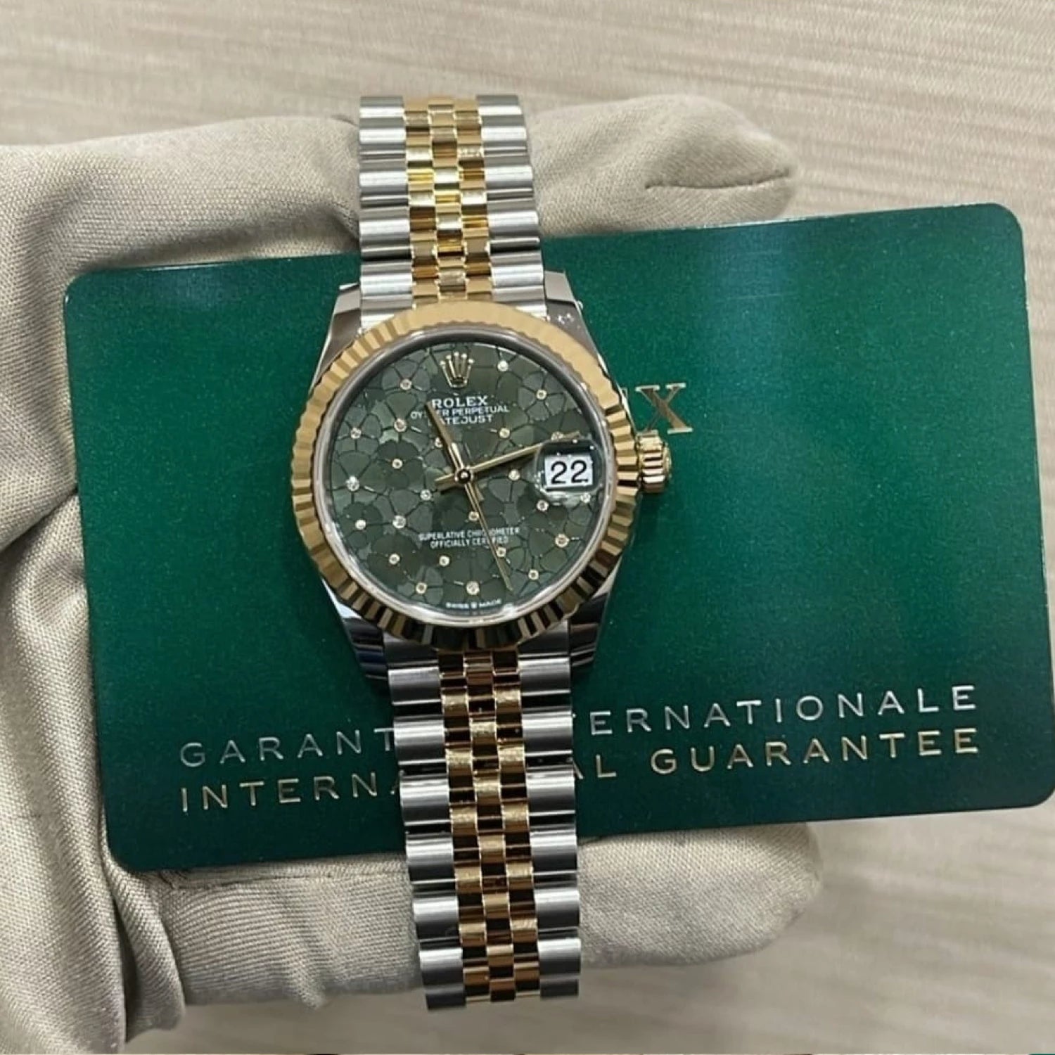 Datejust 278273 Oystersteel & Yellow Gold Green Floral Dial 31mm